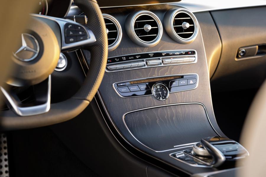  Mercedes-Benz C250 AMG Line Estate 2014 года  (фото 16 из 35)